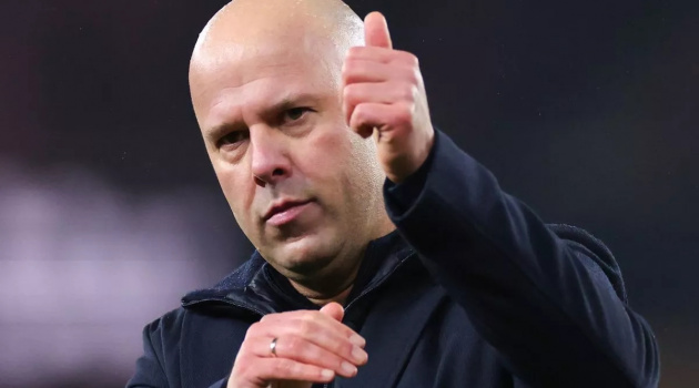 Arne Slot xác nhận tung đội hình mạnh đấu Barnsley