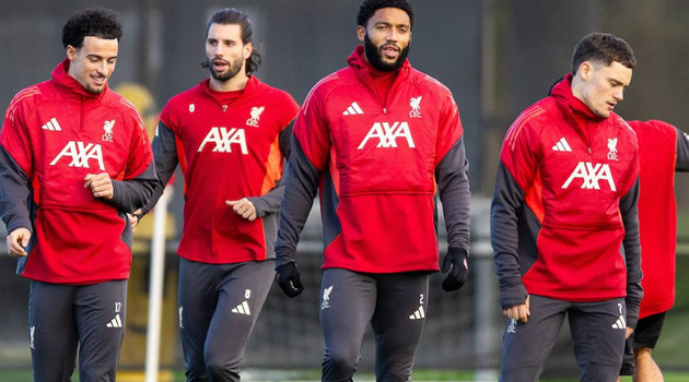 Liverpool vắng 8 cầu thủ trước trận gặp Barnsley