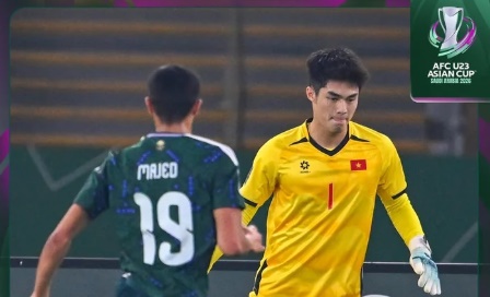 FIFA ngợi ca siêu nhân gác đền của U23 Việt Nam