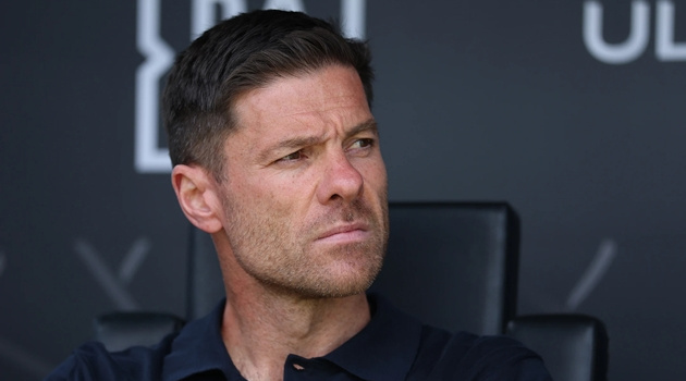 Giải mã vết rạn khiến Xabi Alonso bị Real Madrid sa thải