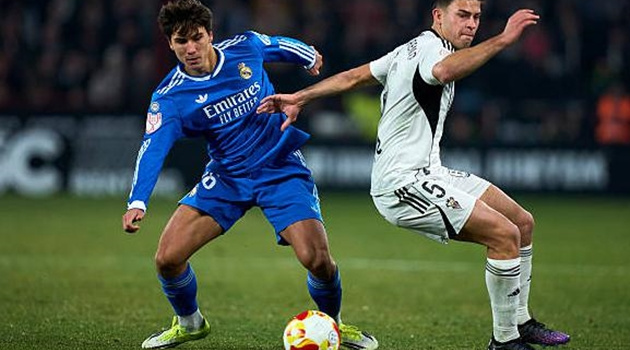 Thua đội hạng 2 phút bù giờ, Real rời Cúp Nhà Vua