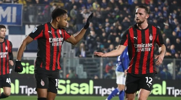 Rabiot rực sáng lập cú đúp, Milan ngược dòng đánh bại Como