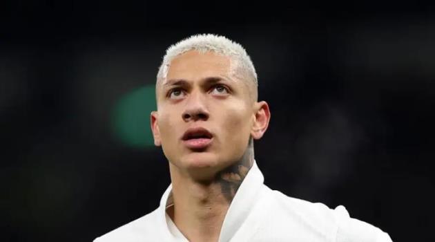 Tottenham mất Richarlison 7 tuần vì chấn thương