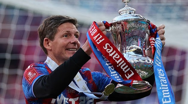 Glasner tuyên bố rời Palace, bật đèn xanh cho Man Utd