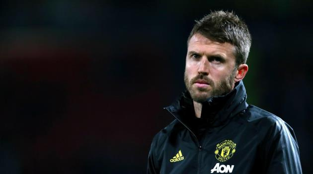 Carrick đáp trả Roy Keane trước thềm Derby Manchester