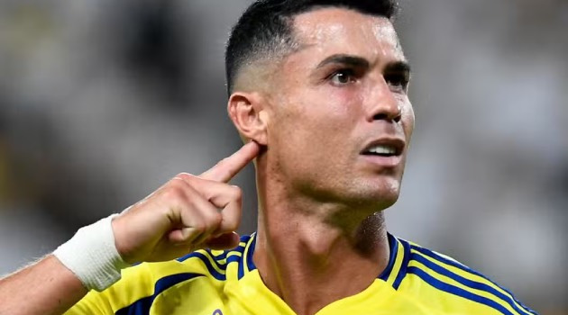 Top 5 cầu thủ thu nhập cao nhất: Ronaldo không có đối thủ