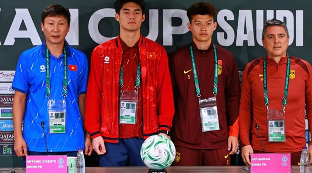 Sao Trung Quốc khẳng định không áp lực khi đấu U23 Việt Nam