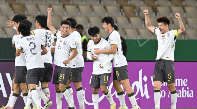 Báo Trung Quốc hé lộ đấu pháp giúp hạ U23 Việt Nam