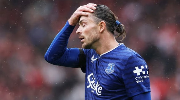 Grealish gãy xương, coi như chia tay mùa giải