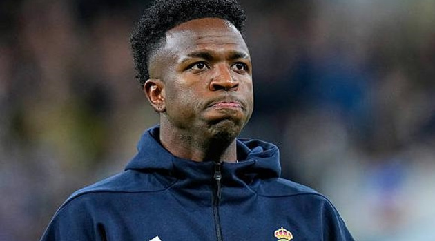 Real Madrid bế tắc trong vụ trói chân Vinicius