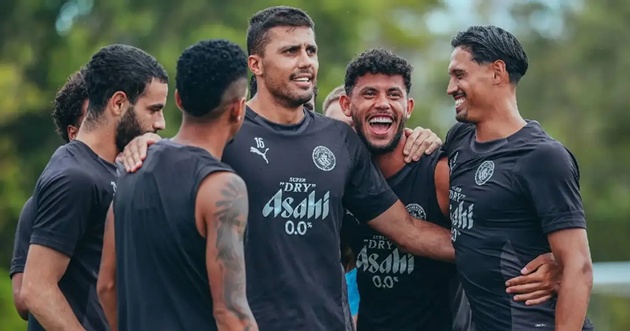 Pep Guardiola mất 7 ngôi sao Man City ở trận Wolves