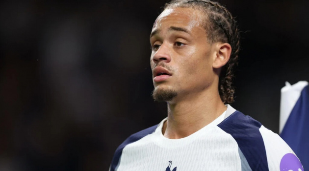 Cựu sếp PGMOL khen ngợi trọng tài ở trận thắng của Tottenham