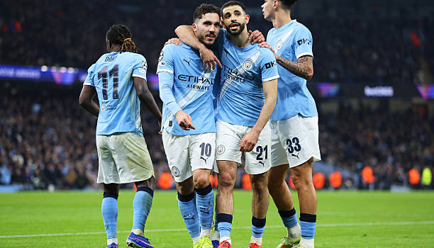 Merson dự đoán Tottenham cầm chân Man City giúp Arsenal