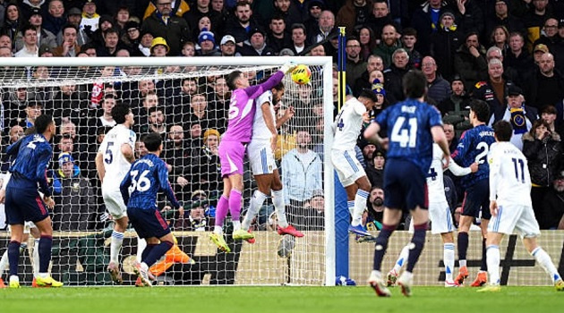 Vì sao bàn thứ 2 của Arsenal trước Leeds không tính cho Madueke?