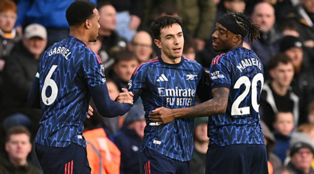 Martin Zubimendi cho thấy đẳng cấp ông chủ tại Elland Road