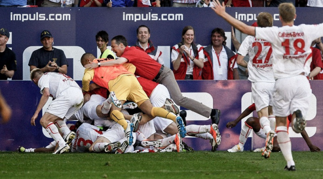 Lịch sử FC Augsburg: Từ vực thẳm lên Bundesliga