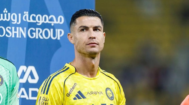 Chuyên gia tố Ronaldo ảo tưởng làm sếp tại Al Nassr