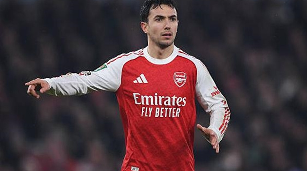 Zubimendi nhắc Arsenal đừng đánh giá thấp Real và Barca