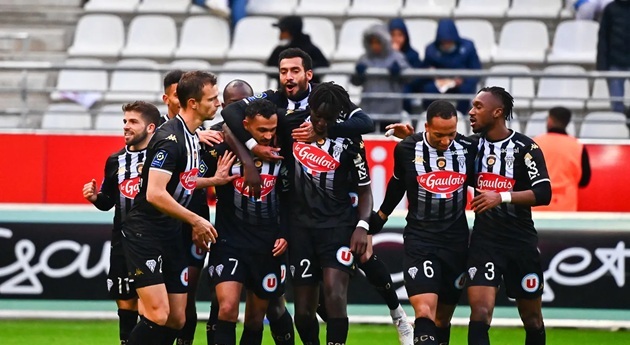 Lịch sử CLB Angers SCO: Biểu tượng Đen và Trắng của vùng Tây nước Pháp