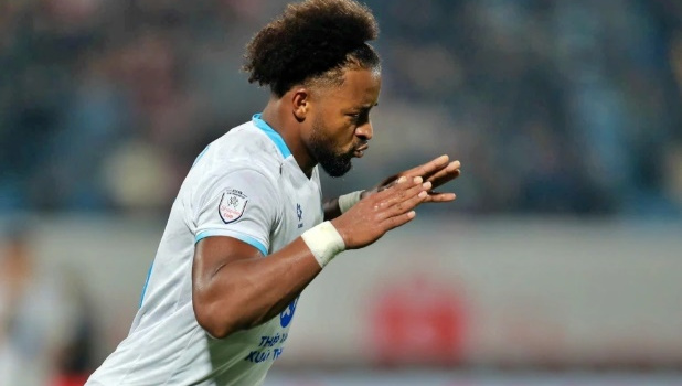 Máy săn bàn Nguyễn Xuân Son và lời tuyên chiến với JDT