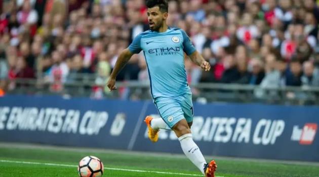 Man City hủy kèo phút cuối, Chelsea lỡ cơ hội sở hữu Aguero