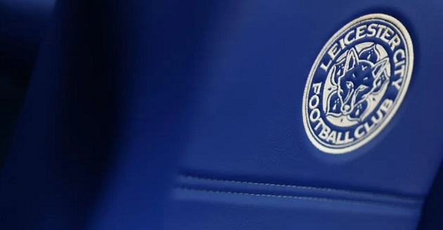 Leicester nhận án phạt, rơi tự do trên bảng xếp hạng
