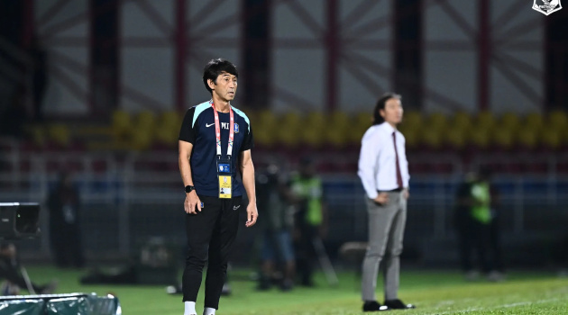 Cựu HLV Thái Lan bị sa thải lần thứ 2 trong 5 tháng