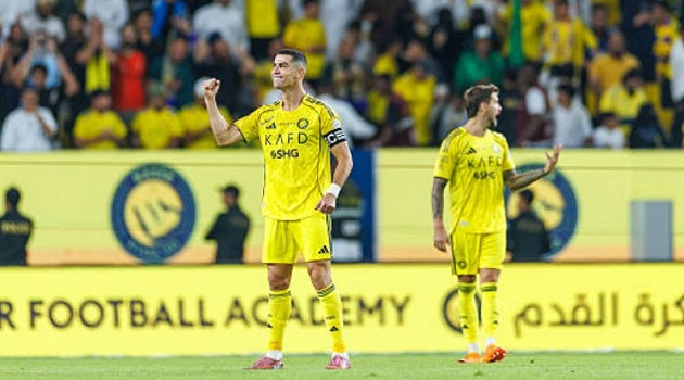 Ronaldo và nỗi ám ảnh kiểm soát tại Al Nassr