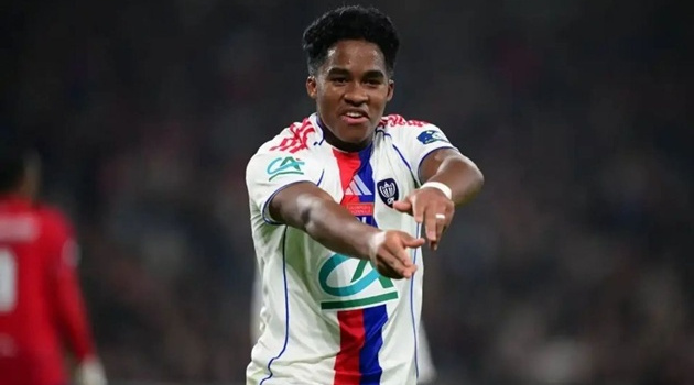 Arsenal ôm mộng hão huyền vụ viên ngọc quý Endrick