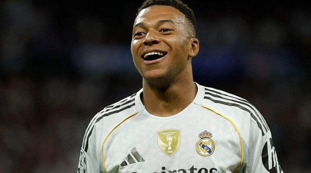 Mbappe, Trent lĩnh xướng sơ đồ 4-4-2 đấu Benfica