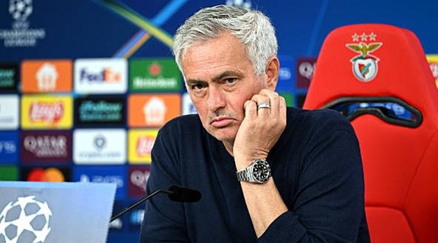 Mourinho trách Vinicius khiêu khích sau vụ bị phân biệt chủng tộc