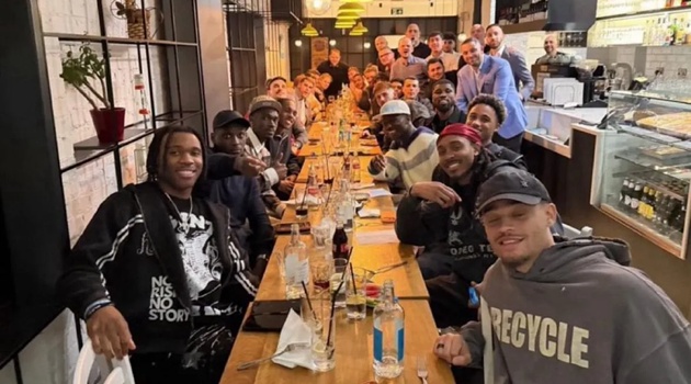 Tudor dùng bữa tối 15 bảng để lên dây cót đấu Arsenal