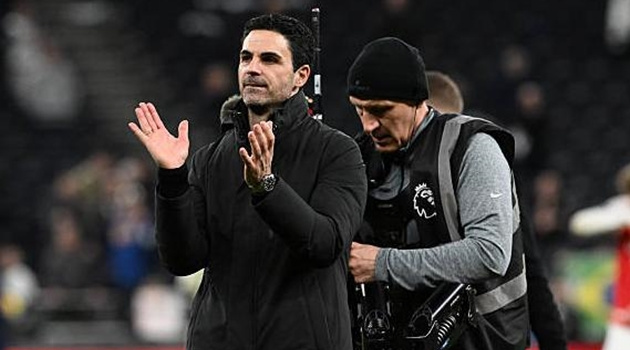 Arsenal hơn Man City 5 điểm nhưng Arteta vẫn thận trọng