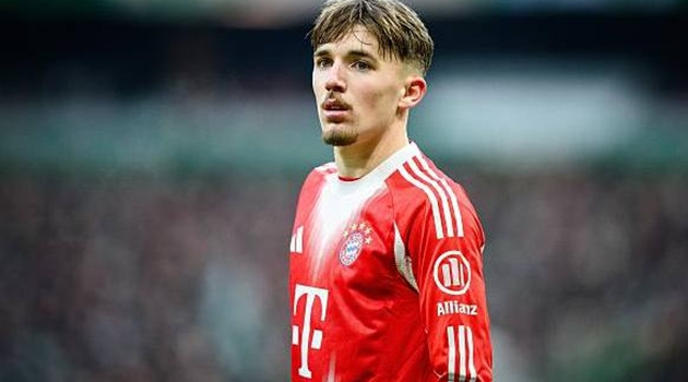 Bayern trói chân thần đồng Lennart Karl đến năm 2029