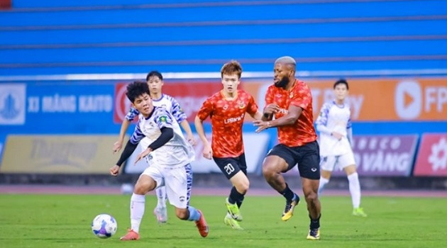 Ninh Bình thắng 3-0 trận khai xuân nhờ dàn tân binh