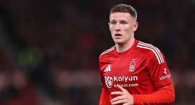 Tin đồn chuyển nhượng sáng 25/2: MU tranh mua bộ đôi Forest; Villa hét giá khủng cho Rogers