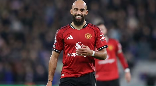 Bryan Mbeumo lên tiếng bảo vệ Zirkzee tại Manchester United