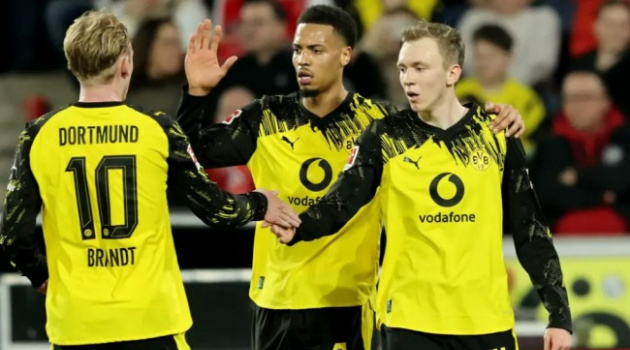 Beier và Guirassy lập công giúp Dortmund hạ gục Koln