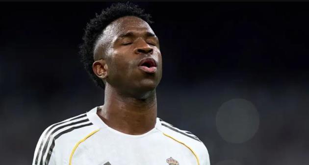 Eden Hazard dự đoán Vinicius sẽ giải nghệ ở tuổi 30