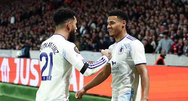 Hạ Lille ngay tại Pháp, Aston Villa mở toang cửa đi tiếp