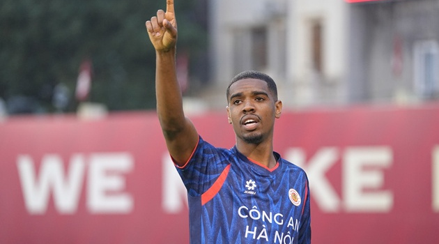 Thắng Ninh Bình 2-1, CAHN nhận tin dữ về Alan Grafite