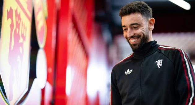 Schmeichel tin núi tiền của Ả Rập cũng không thể dụ dỗ Bruno