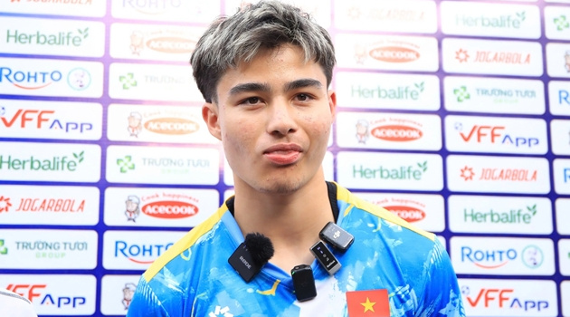 Antonio Moric nói tiếng Việt lưu loát khi tập cùng U23 Việt Nam