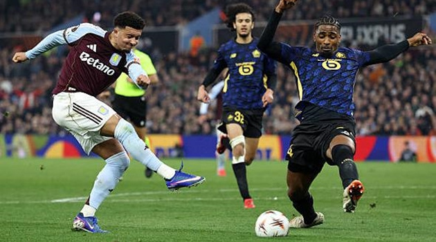 Jadon Sancho tìm lại bản ngã ngôi sao sau chuỗi ngày u tối