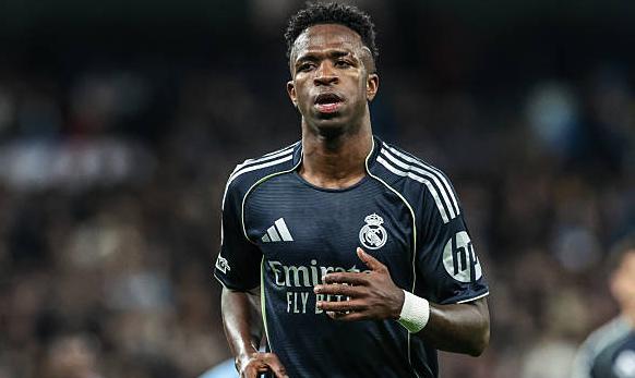 Vinicius Junior nhận cảnh báo về cơn ác mộng mang tên Bayern Munich