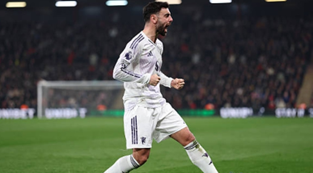 Chấm điểm Man United: Bruno Fernandes rực sáng; 2 mặt trái ngược của Harry Maguire