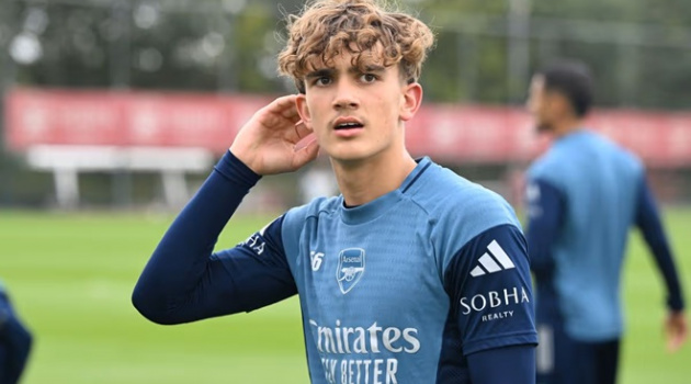 Hai sao Arsenal khiến thần đồng Max Dowman nể phục