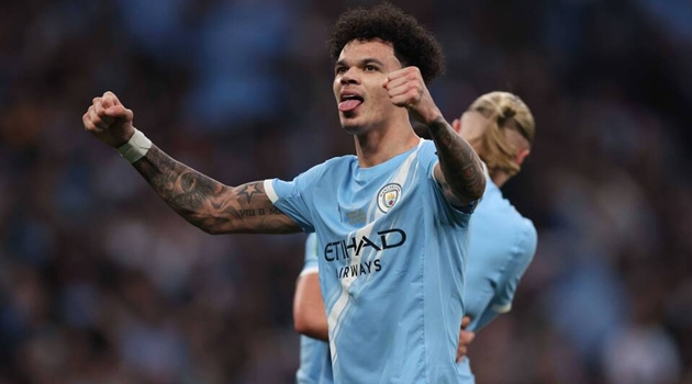 Kepa mắc lỗi, O'Reilly lập cú đúp đưa Man City lên ngôi vương EFL Cup