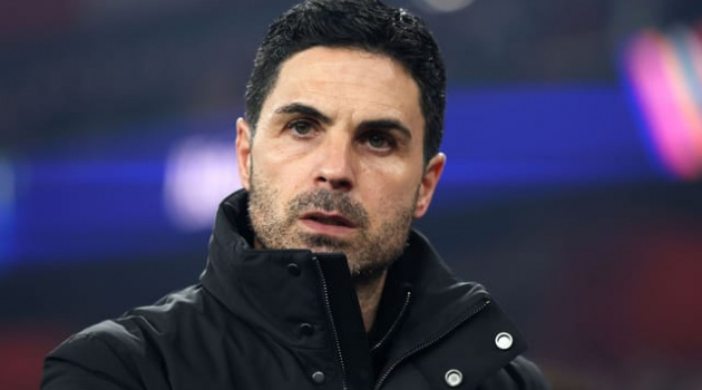Carragher vạch trần sai lầm của Arteta ở chung kết Carabao Cup