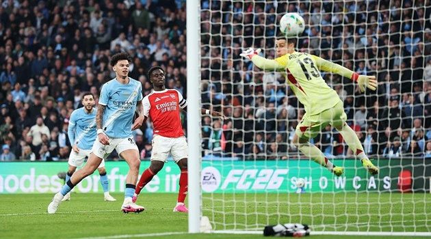 Pep gọi Nico O'Reilly là bản hợp đồng hay nhất mùa giải